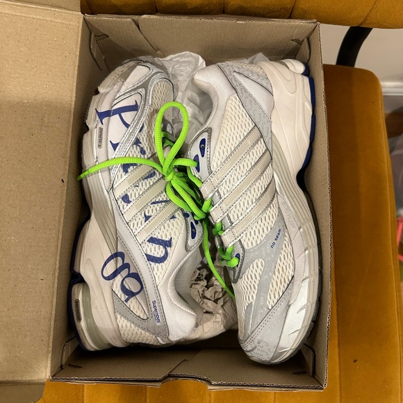 Adidas x Praying super nova Cushion 7 Trainers - Picture 5 of 8